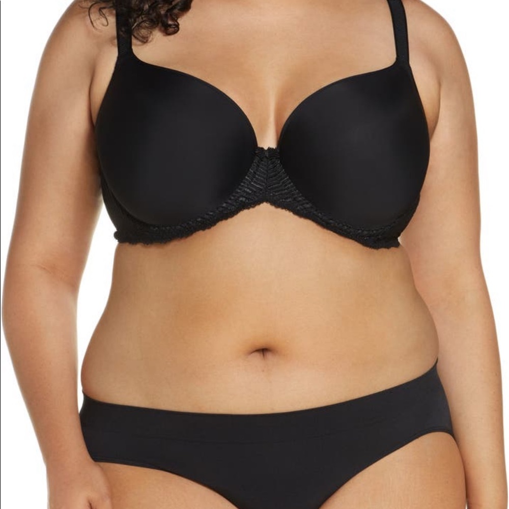 Wacoal la femme underwire t-shirt bra 30DDD (sister size 32DD)
